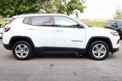 2023 Jeep Compass Latitude