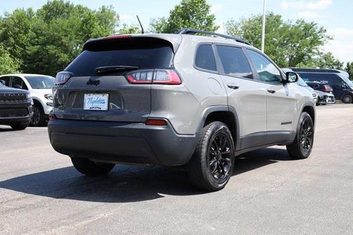 2023 Jeep Cherokee Altitude