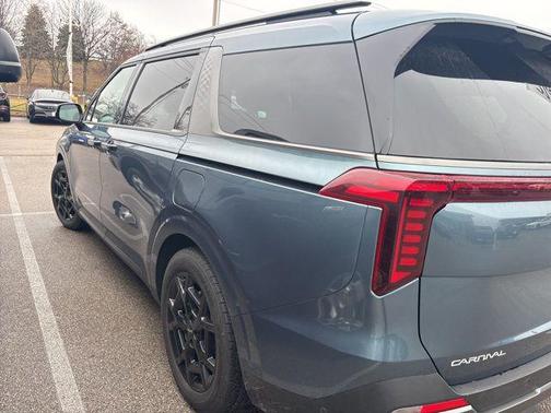 2025 Kia Carnival SX Prestige