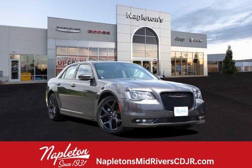 2022 Chrysler 300 S