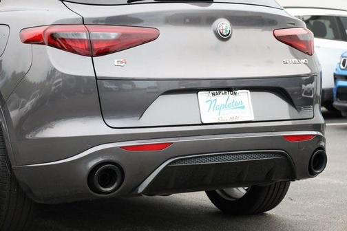 2022 Alfa Romeo Stelvio Ti