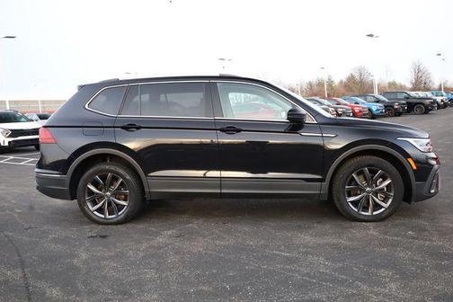 2022 Volkswagen Tiguan 2.0T SE 4MOTION