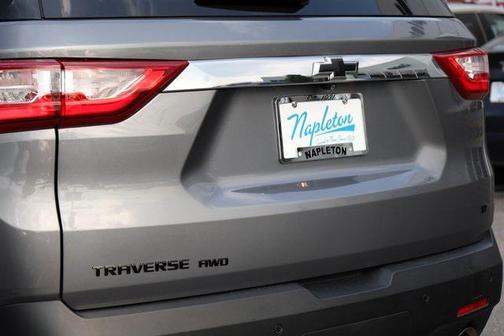2021 Chevrolet Traverse LT Cloth