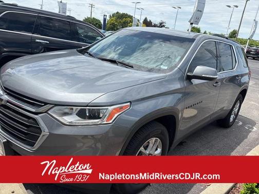 2021 Chevrolet Traverse LT Cloth