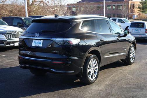 2023 Buick Enclave Avenir AWD