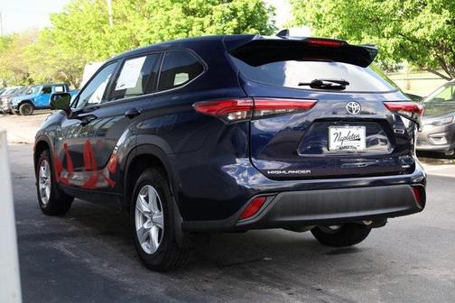 2022 Toyota Highlander L