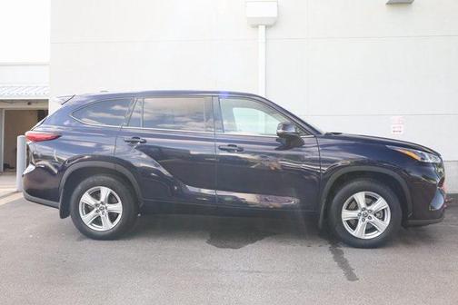 2022 Toyota Highlander L