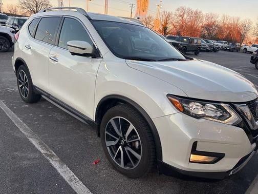 2020 Nissan Rogue SL