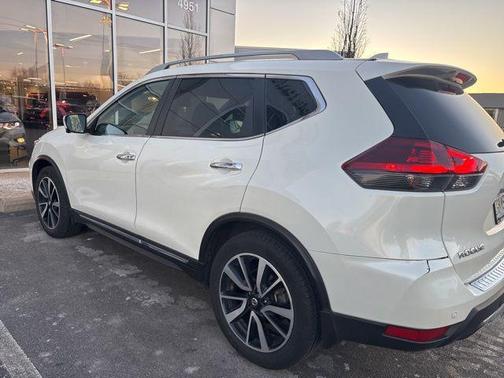 2020 Nissan Rogue SL