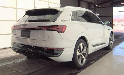 2024 Audi Q8 e-tron Premium