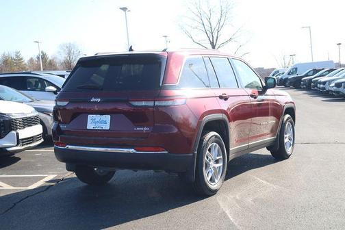 2026 Jeep Grand Cherokee Laredo