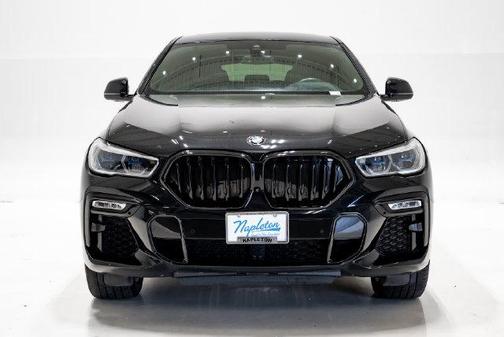 Black Sapphire Metallic 2020 BMW X6 M50i