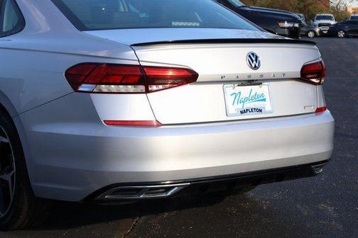 2020 Volkswagen Passat 2.0T R-Line