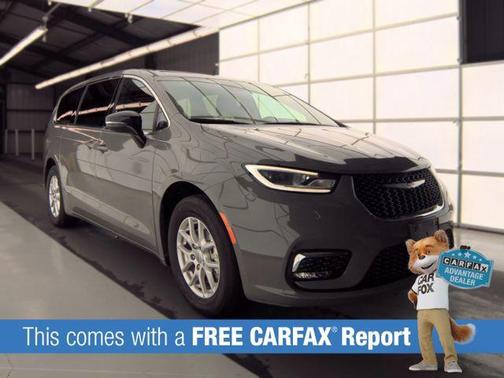 Ceramic Gray Clearcoat 2025 Chrysler Pacifica L