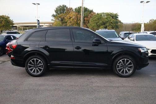 2024 Audi Q7 45 Premium Plus