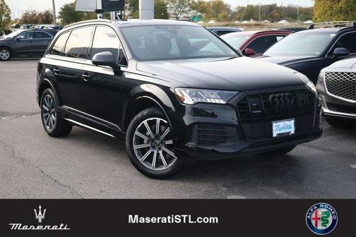 2024 Audi Q7 45 Premium Plus