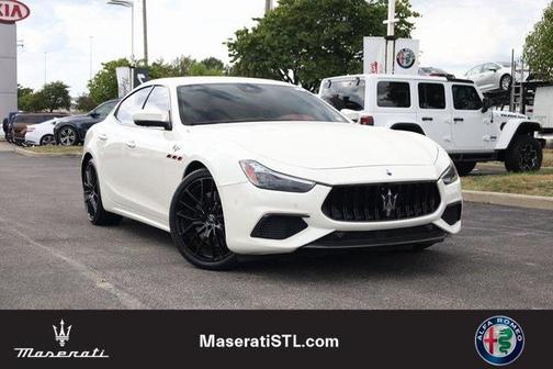 2022 Maserati Ghibli Trofeo