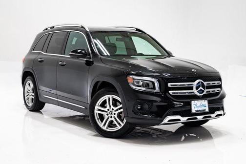 Night Black 2023 Mercedes-Benz GLB 250 4MATIC