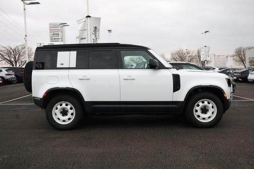 2021 Land Rover Defender 110 Standard