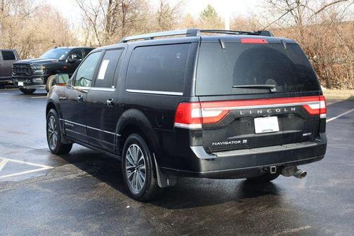 2016 Lincoln Navigator Select
