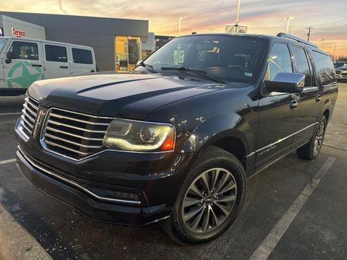 2016 Lincoln Navigator Select