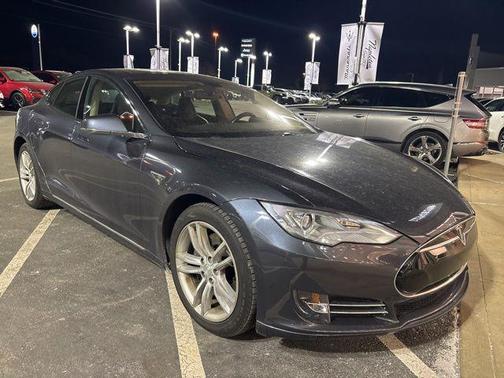 2014 Tesla Model S Base