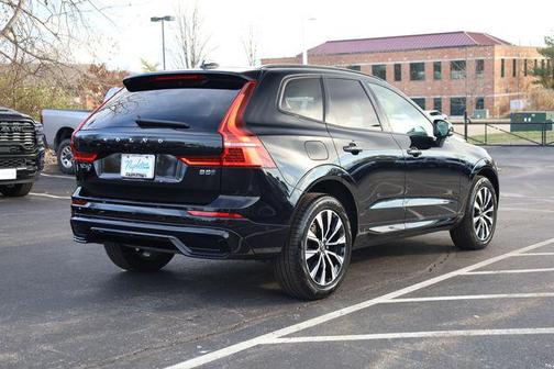 2025 Volvo XC60 B5 Plus
