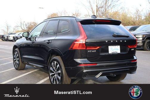 2025 Volvo XC60 B5 Plus