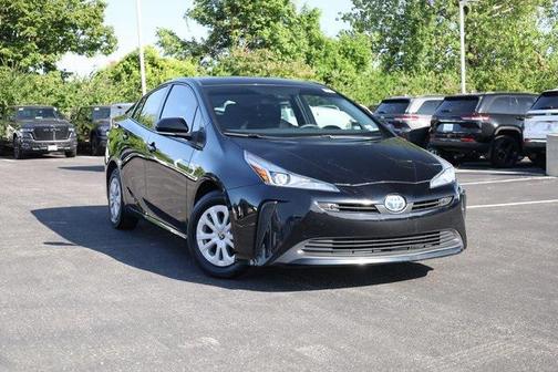 2022 Toyota Prius LE