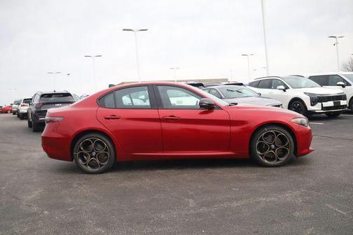 2025 Alfa Romeo Giulia Intensa AWD