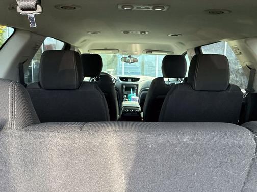 Blue Velvet Metallic 2017 Chevrolet Traverse 1LT