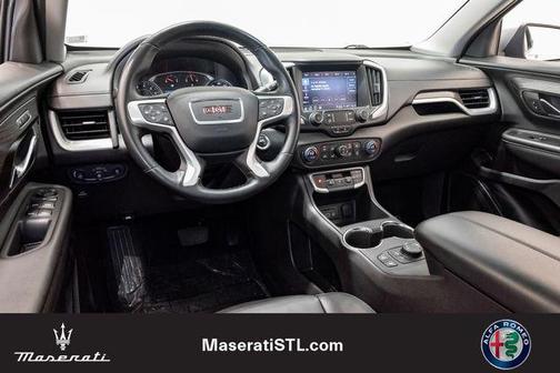 Sterling Metallic 2024 GMC Terrain SLT