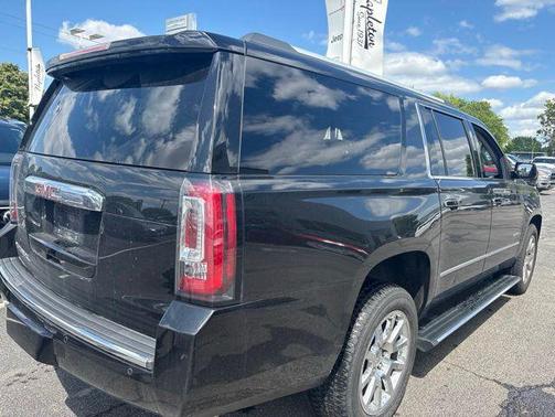 Onyx Black 2016 GMC Yukon XL Denali