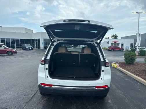 Bright White Clearcoat 2024 Jeep Grand Cherokee 4xe Base