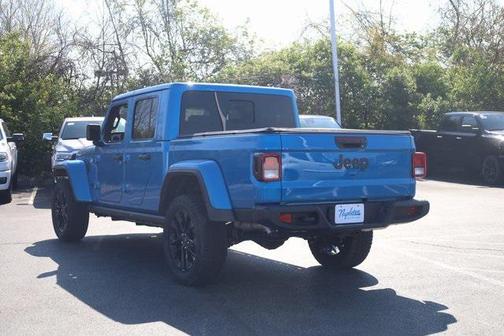 2025 Jeep Gladiator Nighthawk