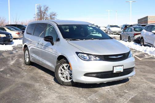 2026 Chrysler Voyager LX