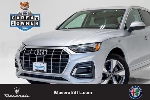 Florett Silver Metallic 2023 Audi Q5 40 Premium Plus