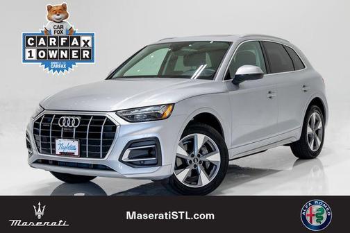 Florett Silver Metallic 2023 Audi Q5 40 Premium Plus