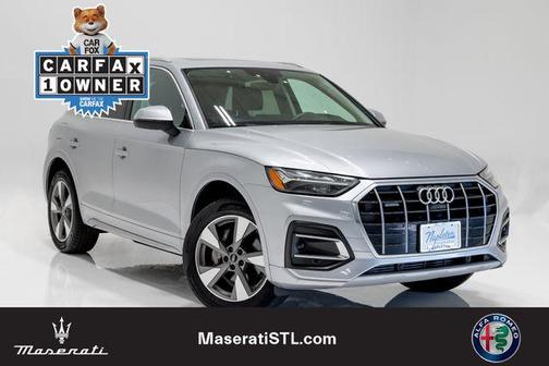 Florett Silver Metallic 2023 Audi Q5 40 Premium Plus