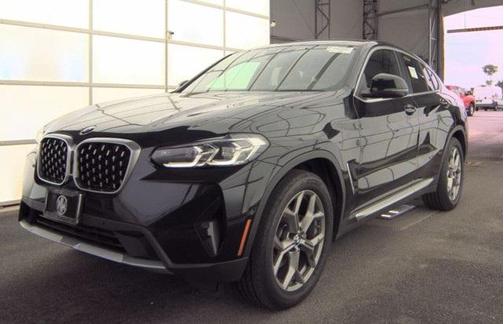 2024 BMW X4 xDrive30i