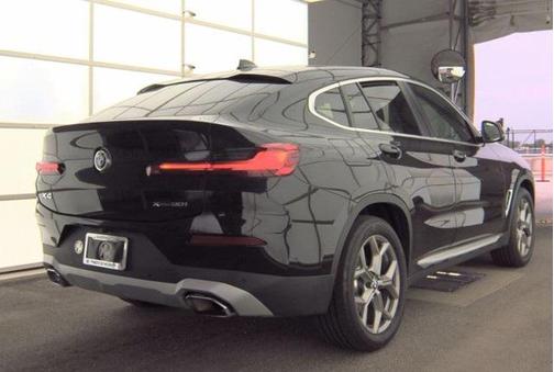 2024 BMW X4 xDrive30i