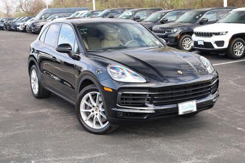 Black 2023 Porsche Cayenne Cayenne