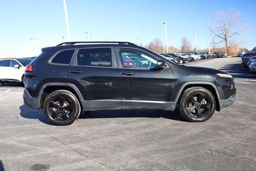 2016 Jeep Cherokee Altitude