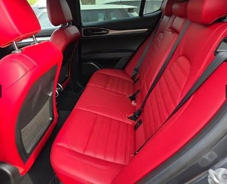 2022 Alfa Romeo Stelvio Ti