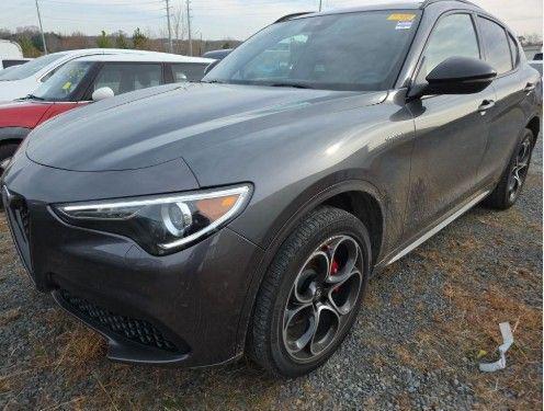 2022 Alfa Romeo Stelvio Ti