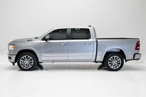 Billet Silver Metallic Clearcoat 2022 RAM 1500 Laramie