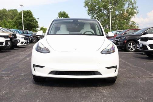 2022 Tesla Model Y Long Range Dual Motor All-Wheel Drive