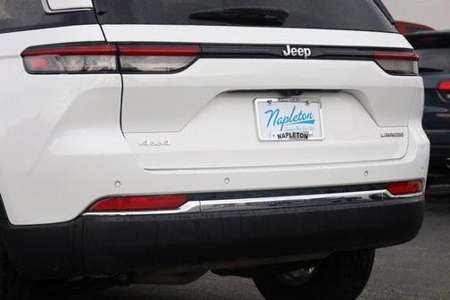 2023 Jeep Grand Cherokee Laredo
