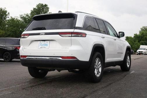 2023 Jeep Grand Cherokee Laredo