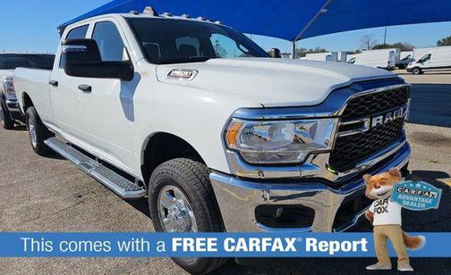 2023 RAM 3500 Tradesman Crew Cab 4x4 8' Box
